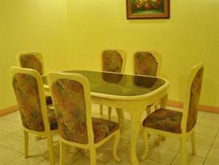 Laoag Renzo Hotel Extérieur photo